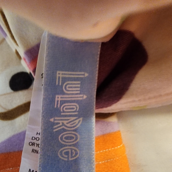 Tween LuLaRoe Leggings - Picture 2 of 3